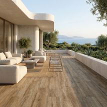 Carrelage Antidérapant One’s Roble 22,5x90 – Terrasse Imitation Bois Chaud - Bricoman