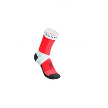 Calcetines de running compressport ultra trail v2.0 unisex blanco