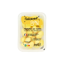 Pommes De Terre Entières Cuite Sans Peau Fraichement Cuit France