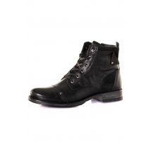 - Bottes en cuir noir