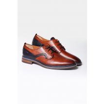 - Chaussures de ville élégantes en cuir