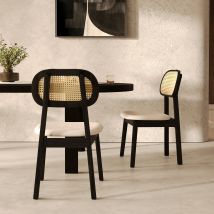 Set de 2 sillas en madera negra, tela beige y ratán - Maria