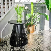 Mesa auxiliar redonda negra de madera de acacia D50 cm - Képès