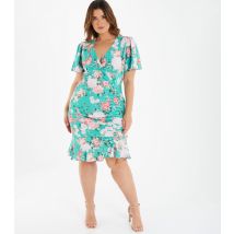 Women's Plus Size Light Green Floral Ruched Mini Dress Curves Quiz New Look
