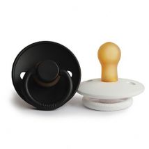 Frigg - Frigg Set van 2 latex tutjes Classic - Bright white & jet black maat 1
