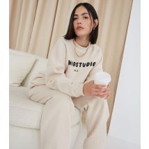 Women's Stone Logo Oversized Sweatshirt WKNDGIRL New Look