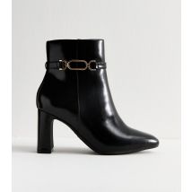 Women's Wide Fit Black Faux Leather Chain Trim Ankle Boots New Look