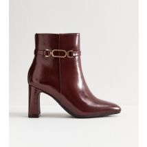 Women's Wide Fit Burgundy Faux Leather Chain Trim Ankle Boots New Look