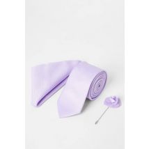 Mens Lavender Tie With Pocket Square and Pin.
