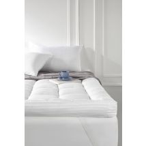 Snuggledown Luxurious Hotel 10cm Mattress Topper in White | Size: Double Fitted