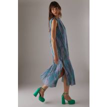 Womens Faith: Cadence Satin Closed Toe Chunky Platform Heeled Shoes - Green - 5