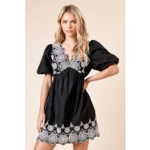 Womens Petite Embroidered Short Sleeve Mini Dress - Mono - 10