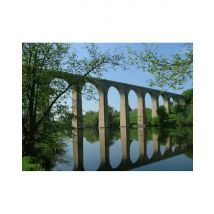Wonderbox Saut à l'élastique du Viaduc de l'Isle Jourdain (86) - Idée cadeau Franck et son équipe comptent plus de 100 000 sauts à leur actif ! Ils 