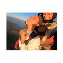 Wonderbox Saut en Parachute en tandem à Soulac-sur-Mer (33) - Saut aérodrome - Idée cadeau Venez ressentir le grand frisson d'un baptême de saut en 