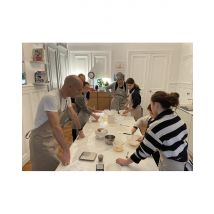 Wonderbox Atelier de pâtisserie parent / enfant à Paris 8ème - Tarif duo parent / enfant - Idée cadeau Offrez à votre enfant un moment de magie en 