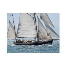 Wonderbox Journée à bord d'un voilier centenaire près de Vannes (56) - Idée cadeau Découvrez le Golfe du Morbihan et ses îles à bord d'un voilier 