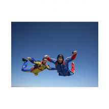 Wonderbox Initiation au Parachute Stage PAC à Péronne (80) - Idée cadeau Plus qu'un baptême en parachute, le saut d'initiation va vous permettre de 