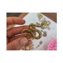 Wonderbox Atelier bougie ou bijou pailleté à Paris 8ème - Idée cadeau Jen vous invite à venir créer selon vos envies ou un bijou ou une bougie, le 