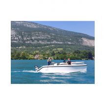 Wonderbox Location de Bateau sans permis à Annecy (74) - Location 2h - Idée cadeau En famille ou entre amis, profitez d'une croisière exceptionnelle 