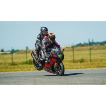 Wonderbox Un baptême en passager de moto hypersport au circuit de Pau-Arnos (64) - Idée cadeau Prêt à repousser vos limites et faire le plein de 