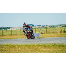 Wonderbox Baptême en passager de moto hypersport près de Pau - Idée cadeau Prêt à repousser vos limites et faire le plein de sensations dans les 