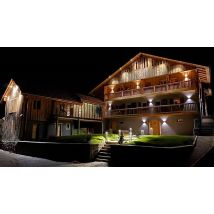 Wonderbox Un séjour en maison d'hôtes 5* en Haute-Savoie - Idée cadeau Entre maison d’hôtes et hôtel, le Chalet 1703 vous propose plusieurs chambres 