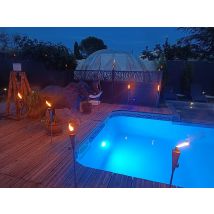 Wonderbox Accès privatif au spa avec bain à remous et à la piscine proche de Marseille (13) - Idée cadeau Offrez-vous un moment de bien-être à deux 