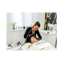 Wonderbox Soin du visage "Jet Peel" à Nice (06) - Soin "Jet Peel" visage - 30 min - Idée cadeau Un soin Jet Peel est la promesse d'un coup d'éclat en 