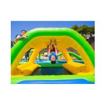 Wonderbox Billet pour l'Aquajump de Saint-Yrieix-sur-Charente (16) - Idée cadeau L'Aquajump propose de nombreux modules gonflables sur le Plan d'Eau 