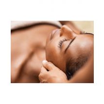 Wonderbox Massage Abhyanga à Aix-en-Provence (13) - Idée cadeau Nina est une naturopathe/coach et praticienne en massages. Elle vous accueille dans 