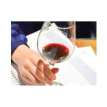 Wonderbox Atelier oenologique "Bordeaux vs Bourgogne" à Lyon - Idée cadeau Plongez dans l’univers des vins de Bordeaux et de Bourgogne lors de cet 