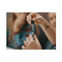 Wonderbox Atelier création d'un parfum sur mesure à Westhoffen (67) - Tarif Solo - Flacon de 50 ml - Idée cadeau Participez à un atelier privé de 