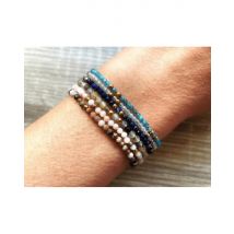 Wonderbox Atelier création de bijoux en pierres naturelles à Paris 15ème - Atelier collier - 2h - Idée cadeau Sylvie vous accueille au cœur du 15ème 