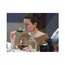 Wonderbox Cours d'œoenologie "Bordeaux vs Bourgogne" à Paris 11ème - Idée cadeau Plongez dans les univers viticoles de Bordeaux et de Bourgogne lors 