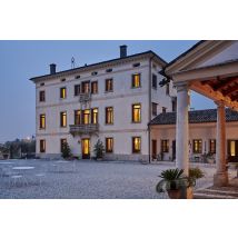 Wonderbox Soggiorno di charme di due notti in una villa veneta del Seicento in provincia di Vicenza - Cofanetti regalo - Idee Regalo di Compleanno