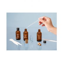 Wonderbox Mini atelier de création de parfum en anglais à Grasse (06) - Idée cadeau À Grasse, au cœur de la Fabrique des Fleurs, plongez dans 