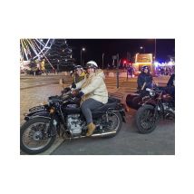 Wonderbox Balade nocturne en Side-Car à Tours (37) - Idée cadeau Offrez-vous une parenthèse nocturne inoubliable à bord d’un side-car vintage dans les