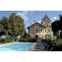Wonderbox Séjour gourmand dans un château avec un petit déjeuner et un dîner en Charente - Idée cadeau Découvrez ce magnifique château et ses environs