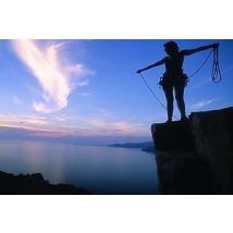 Wonderbox Canyoning et via ferrata - proche de Montpellier - Idée cadeau Vous voilà partis pour six heures d'aventure ! Parcours des Gorges du Tapoul 