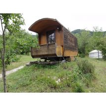 Wonderbox Séjour en roulotte dans la Drôme - Idée cadeau Une nuit dans une roulotte, Un petit déjeuner bio, Location des draps, couette et housse