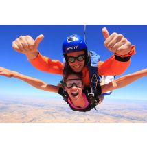 Wonderbox Salto en paracaídas para 1 persona en Ocaña (Toledo) Cofre y Caja Regalo ADVENTURE - Ideas de regalos originales Skydive Madrid, en Ocaña (