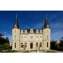 Wonderbox Séjour gourmand et détente dans un château avec visite du domaine et dégustation en Gironde (33) - Idée cadeau Offrez-vous la vie de château
