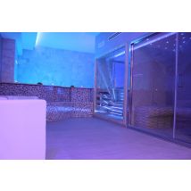 Wonderbox Accesso all'area relax per 2 persone in un centro benessere a Roma - Cofanetti regalo La professionalità e l'esperienza decennale di Monica 