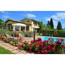 Wonderbox Soggiorno benessere di due notti con accesso esclusivo alla spa per 2 persone in un agriturismo in provincia di Perugia - Cofanetti regalo 