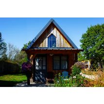 Wonderbox Séjour dans une cabane dans l'Aube - Idée cadeau Nichée en pleine campagne, dans le village d'Auxon, La Chouette Étoilée est le lieu idéal 