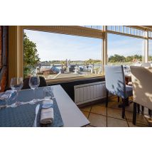 Wonderbox Un repas au bord de l'eau à La Maison Bleue à Courseulles-sur-Mer (14) - Idée cadeau Une légère odeur iodée, des saveurs raffinées... et 