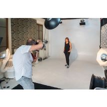 Wonderbox Shooting photo en duo ou grossesse - Puteaux - Idée cadeau Bain de Lumière est depuis 2004, le studio de référence en Île-de-France qui 