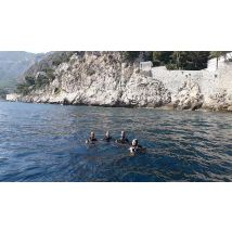 Wonderbox Baptême de plongée proche de Nice (06) - Idée cadeau Vous avez toujours été fasciné(e) par la beauté des mers et des océans ? Basé à 