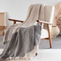 Angeraute Decke mit Streifenmuster und Fransen, ecrufarben und grau, 160x210cm Stil modern Weiß Maisons du monde