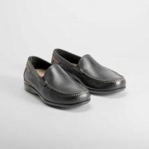 Mocasín orion piel color negro FLUCHOS